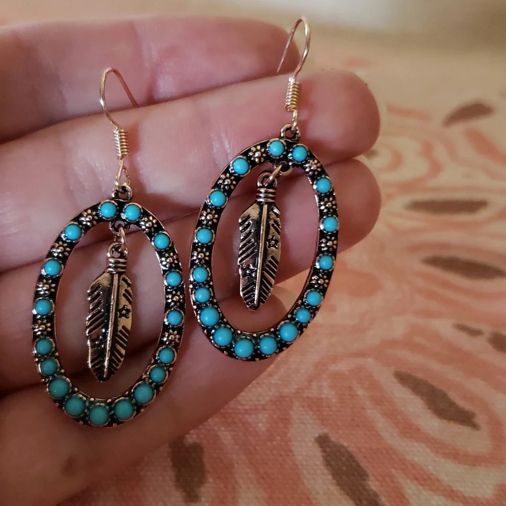 Feather Hoop Earrings. Oval Flower Floral Copper Color Boho Cowgirl Western - Picture 4 of 9